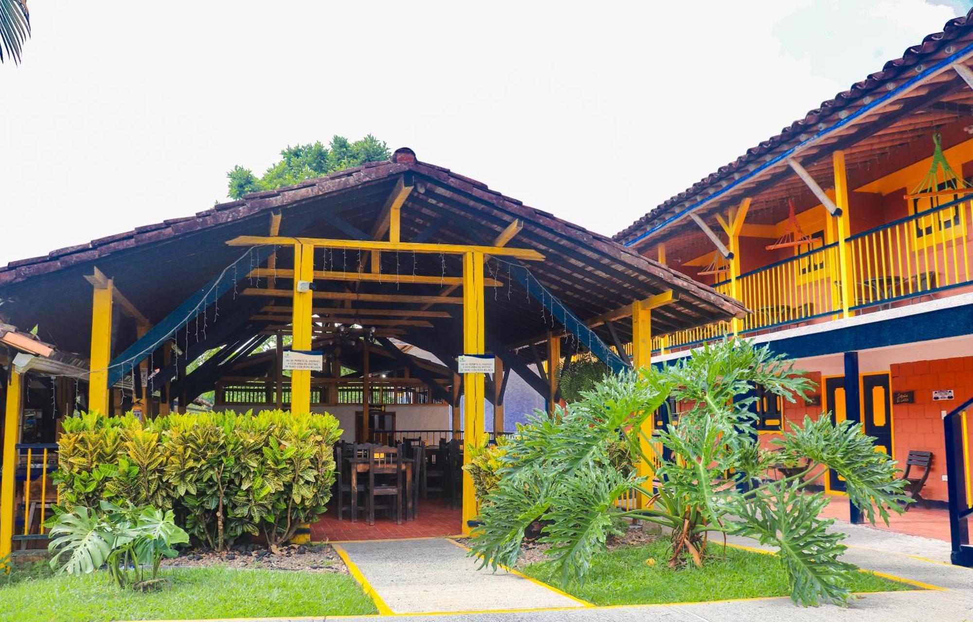 Hotel Quindio Campestre Монтенегро Екстериор снимка